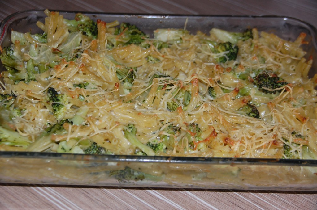 Gratin macaronis et brocolis
