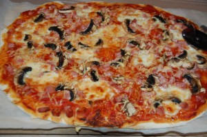 Pizza jambon/champignon/fromage
