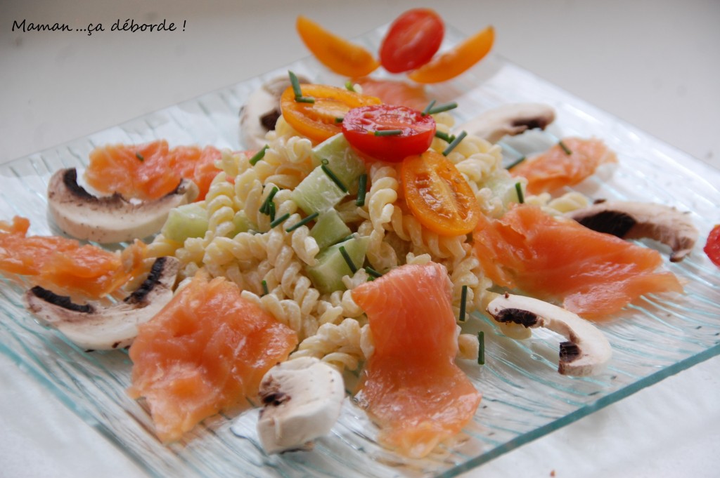Salade de pâtes au saumon fumé