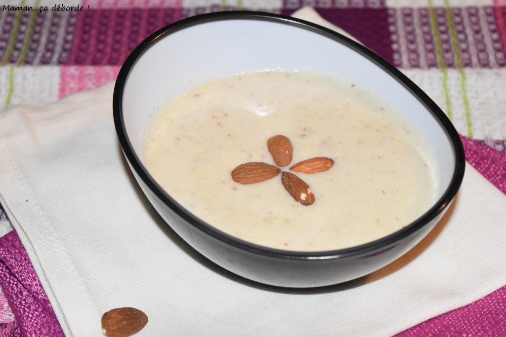 Velouté d'endive et pomme