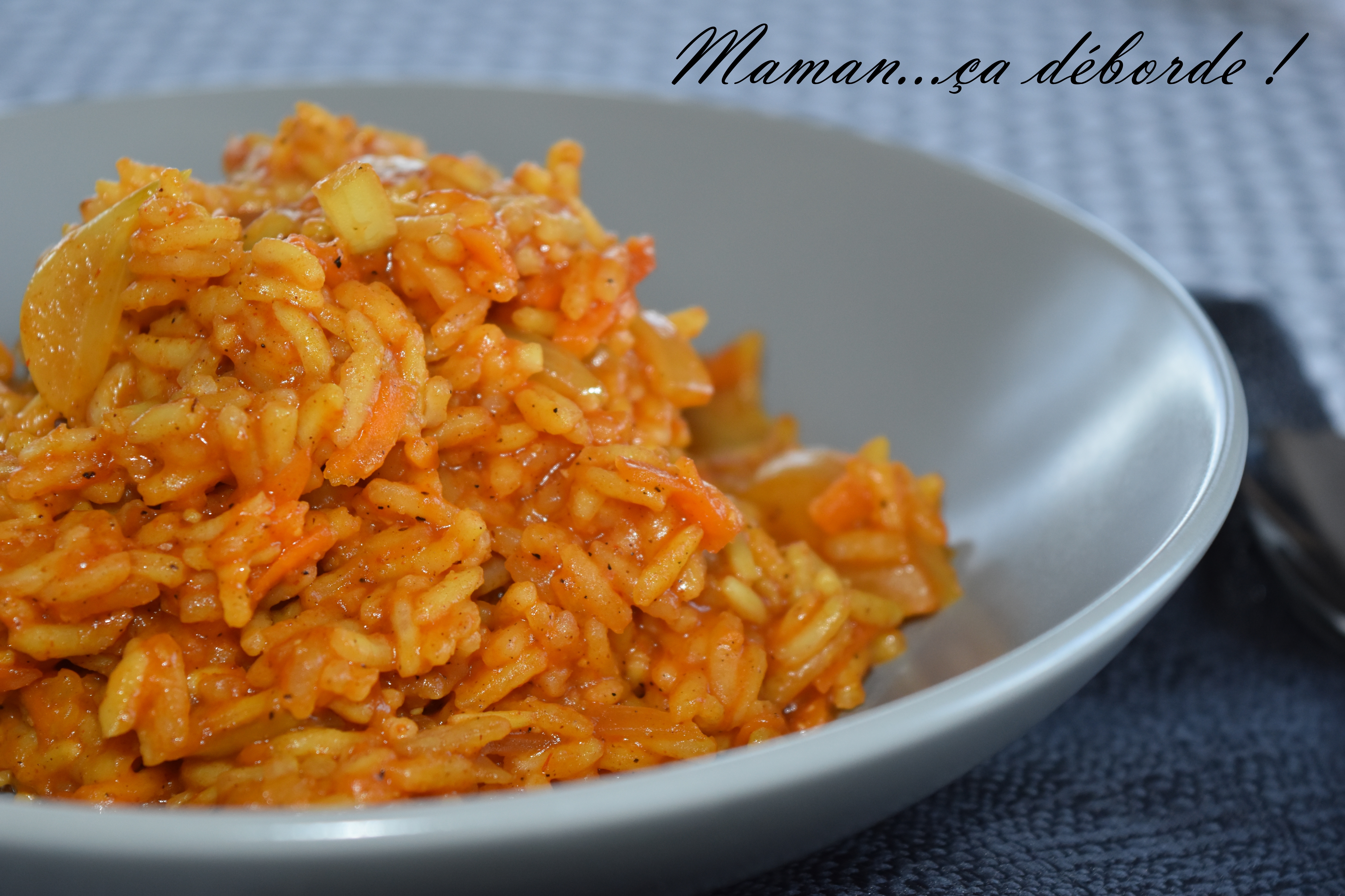 Riz complet aux tomates et épices : Recette de Riz complet aux tomates et  épices