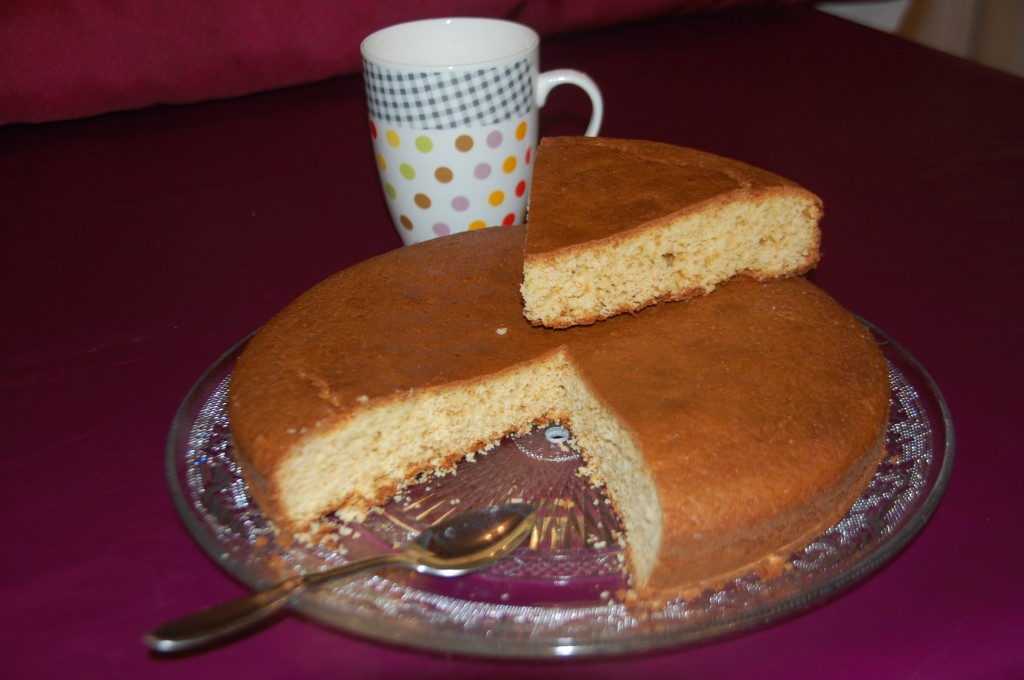 Gâteau aux jaunes d'oeufs et à la vanille