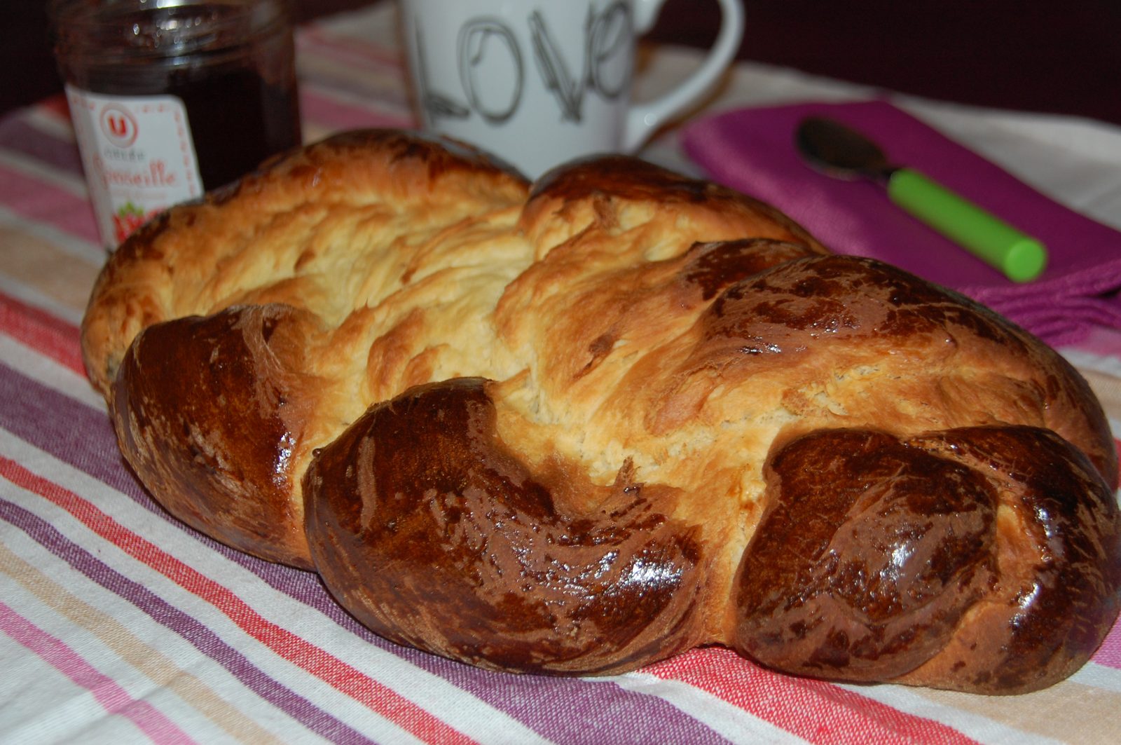 Brioche vendéenne