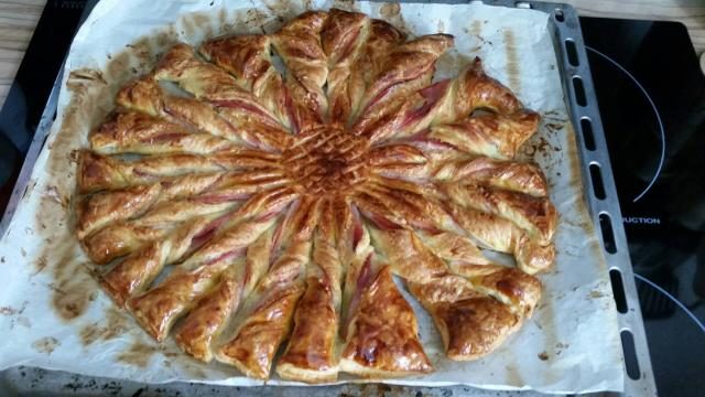 Feuilleté soleiljambon fromage de Cécile