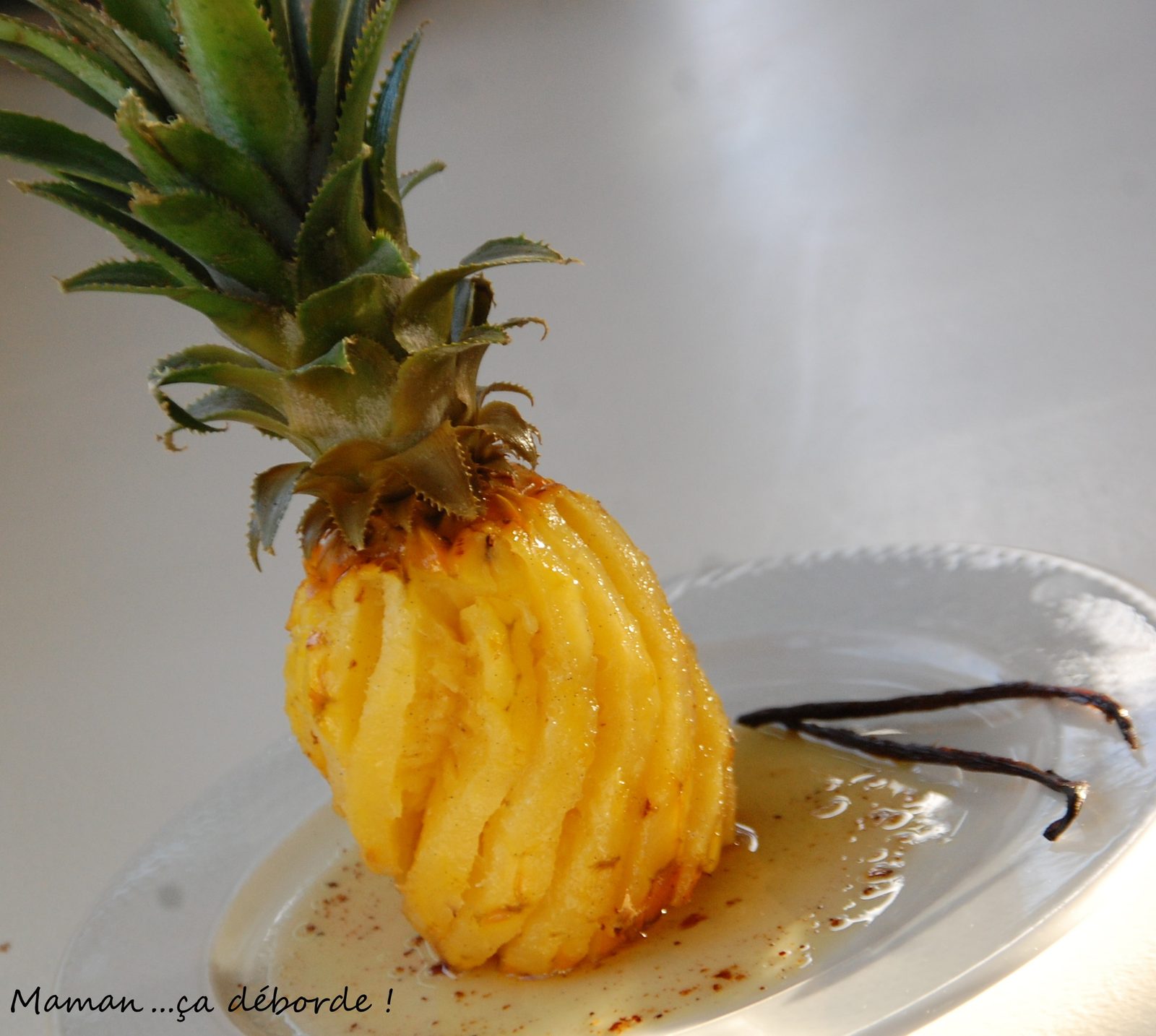 Ananas rôti au beurre vanillé