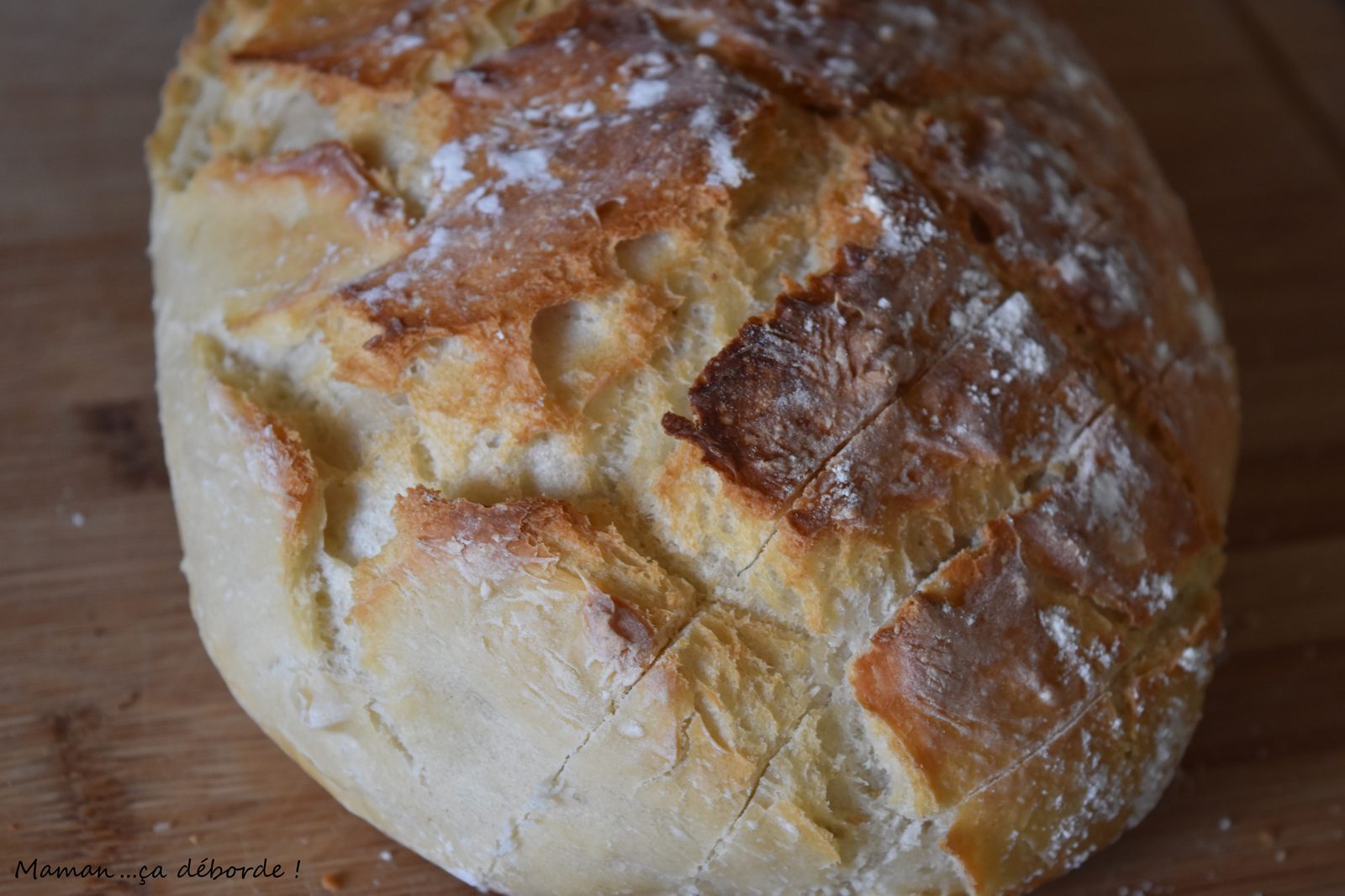 Pain hérisson à l'ail et au comté