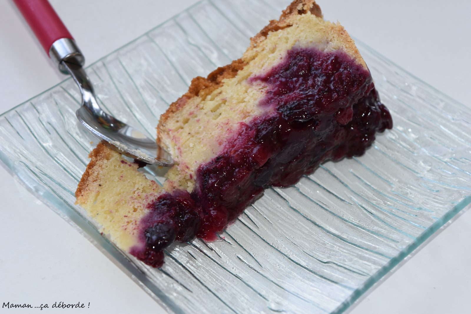 Gâteau renversé aux fruits rouges