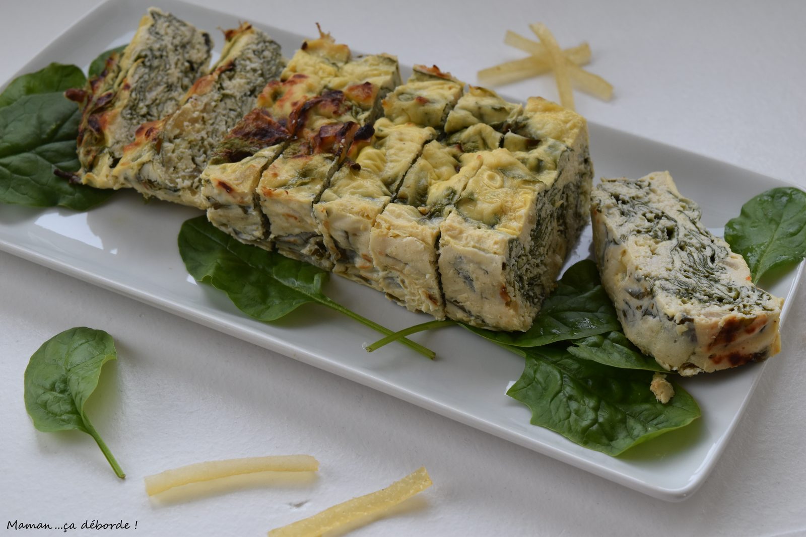 Terrine de poulet aux épinards et citron confit