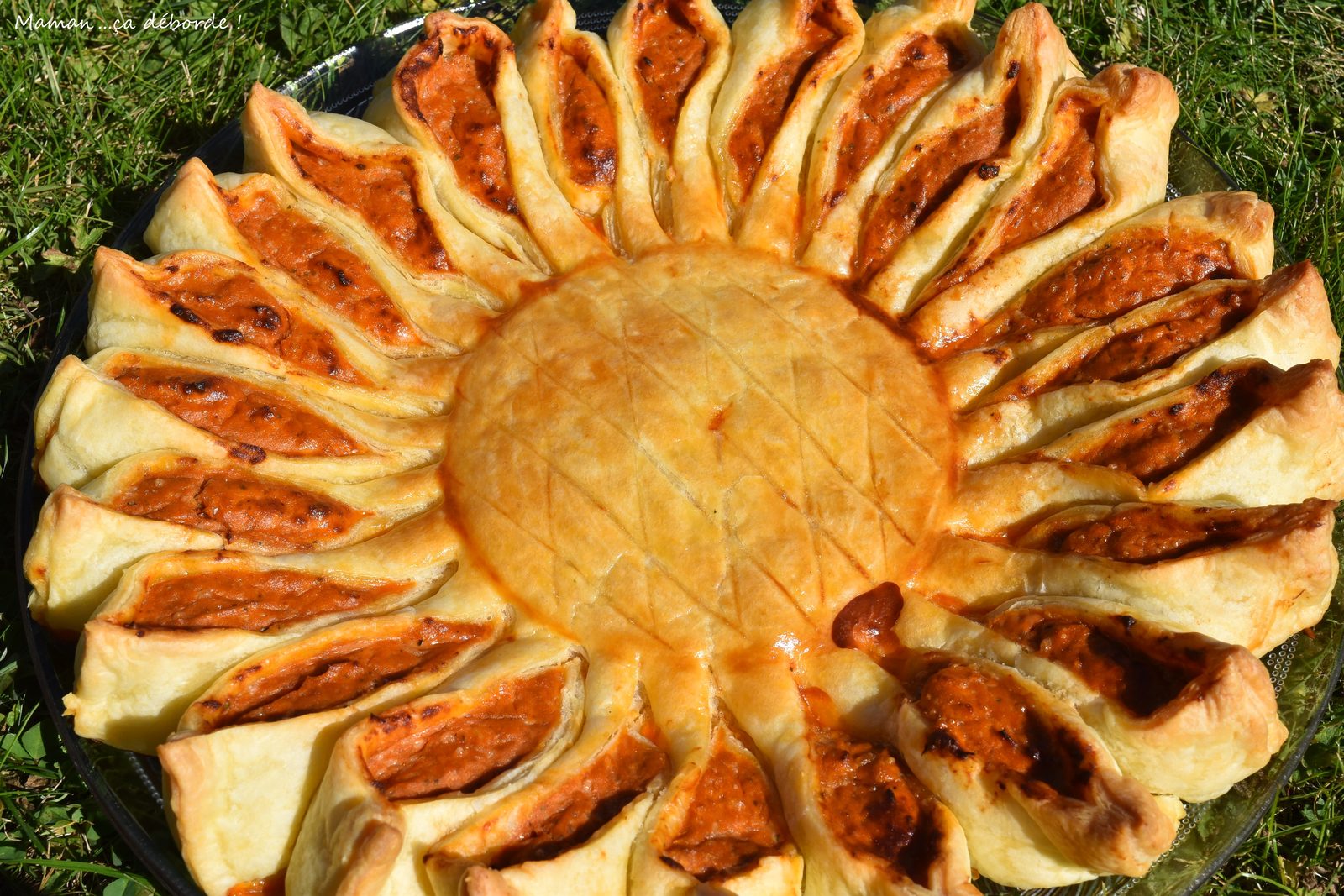 Feuilleté soleil thon tomate