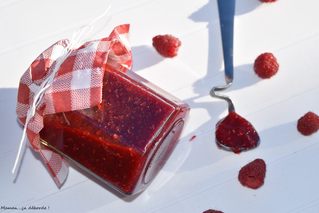 Confiture framboise, poivron et piment d'Espelette