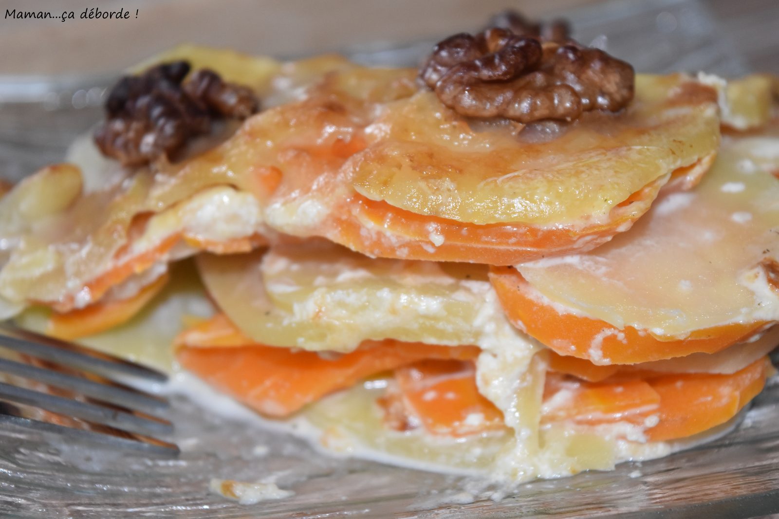 Gratin de pomme de terre, carotte et noix