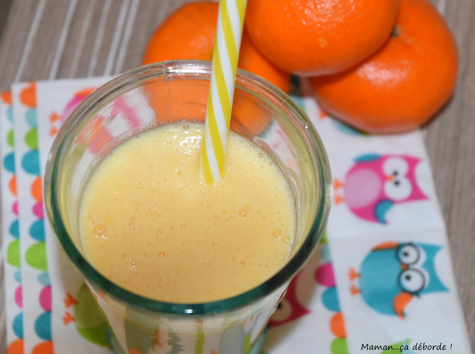 Smoothie, poire et clémentine