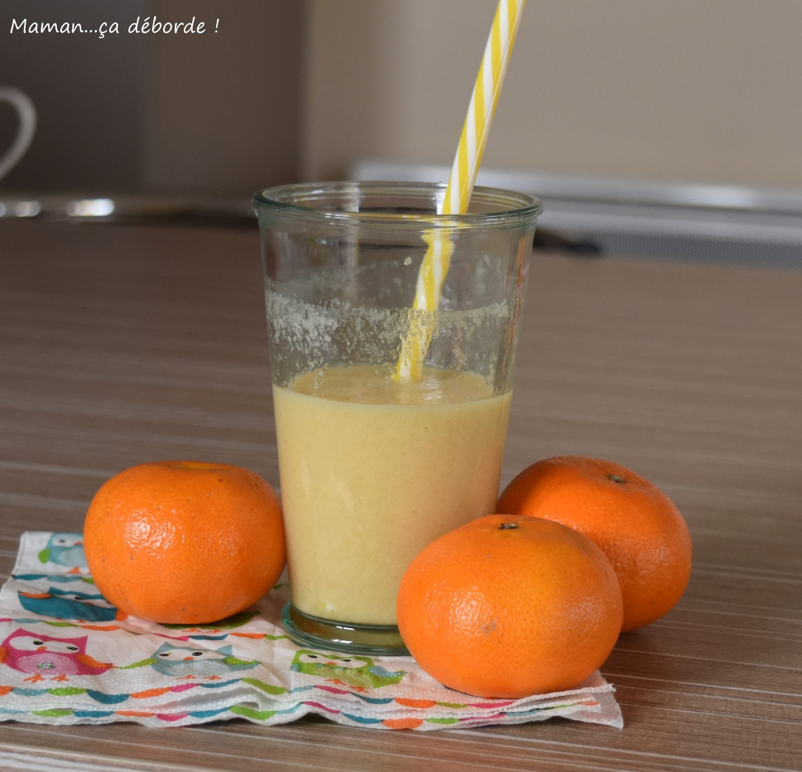 Smoothie, poire et clémentine