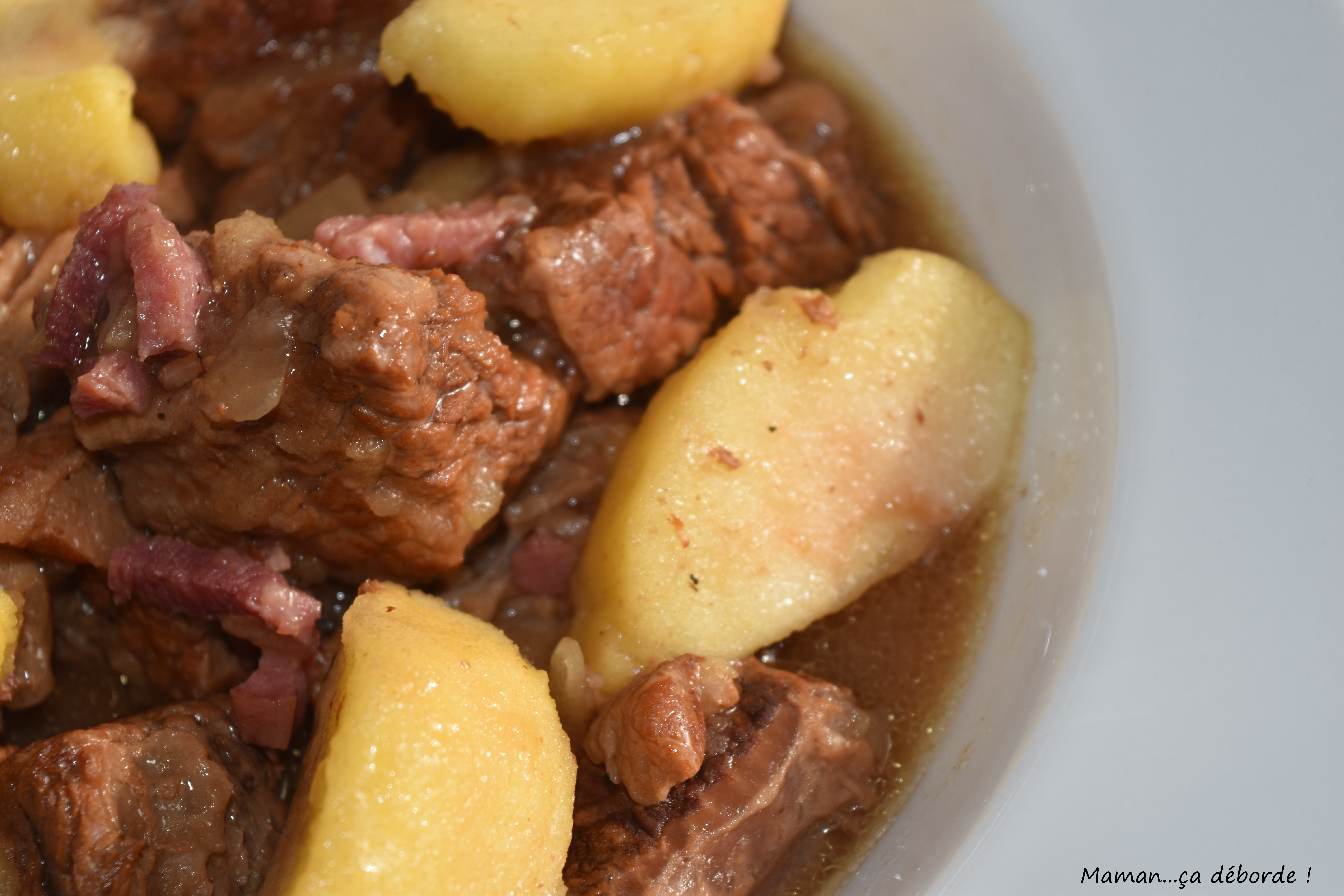 Boeuf Mijoté Au Cidre Et Aux Pommes - Maman...ça Déborde