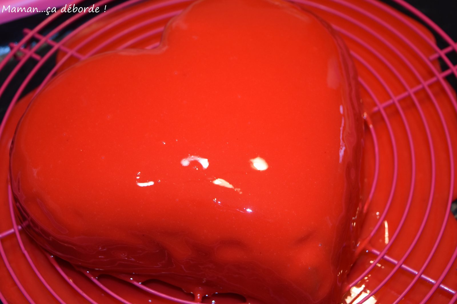Bavarois coeur bombé et glaçage miroir