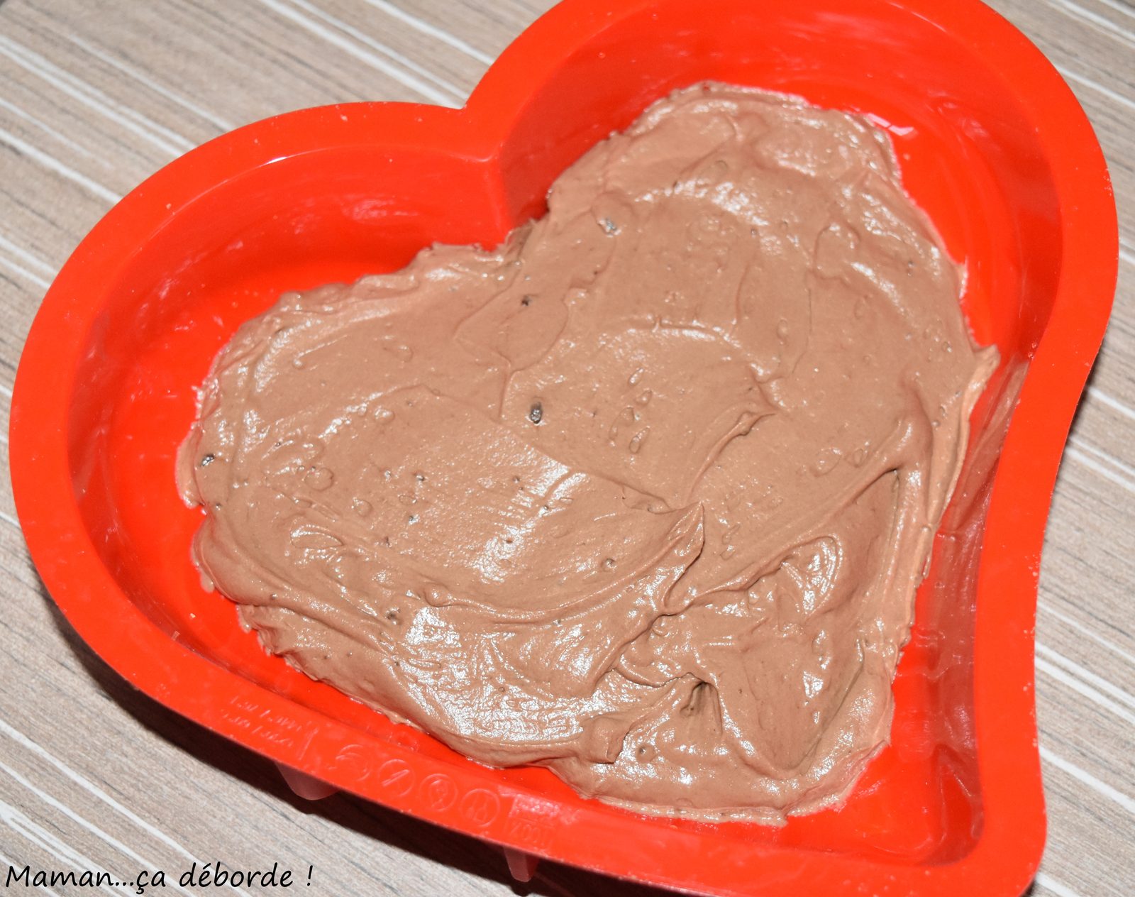 Bavarois coeur bombé et glaçage miroir