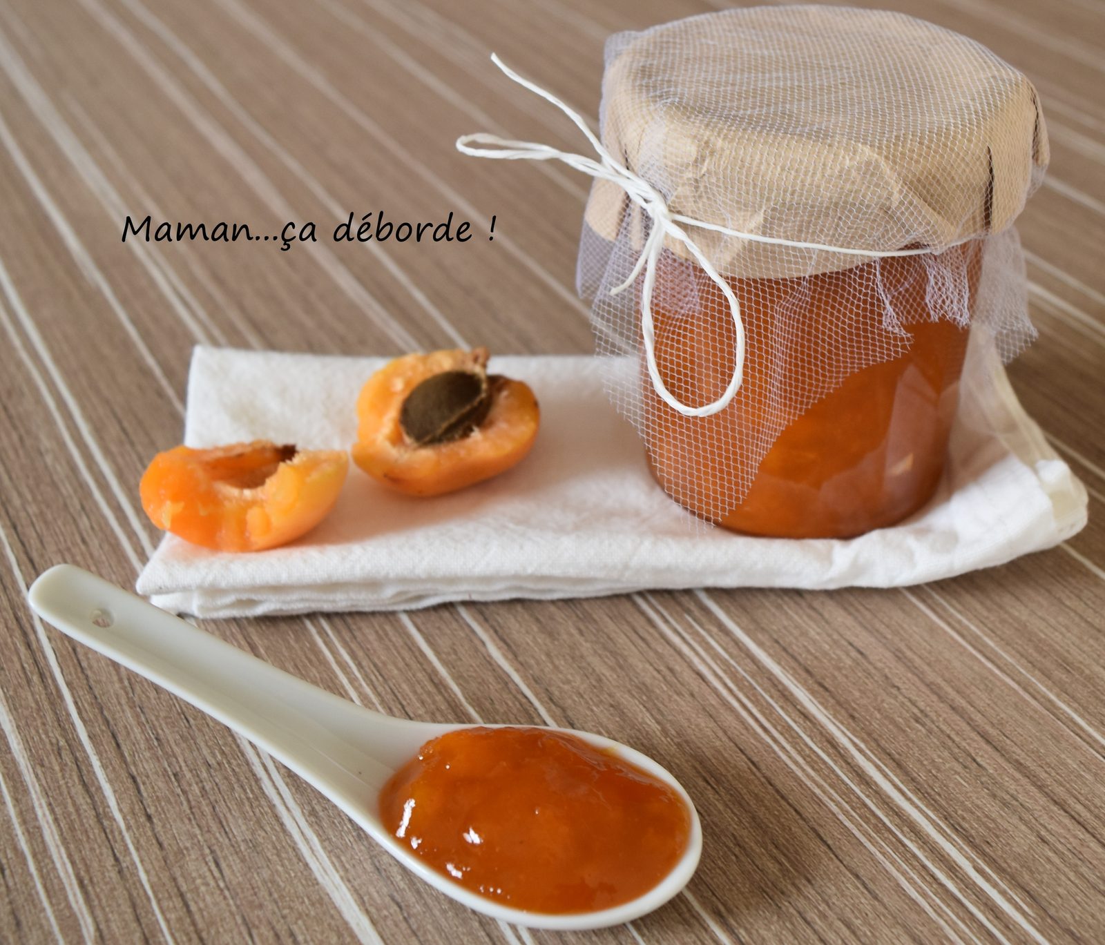 Confiture à l'abricot