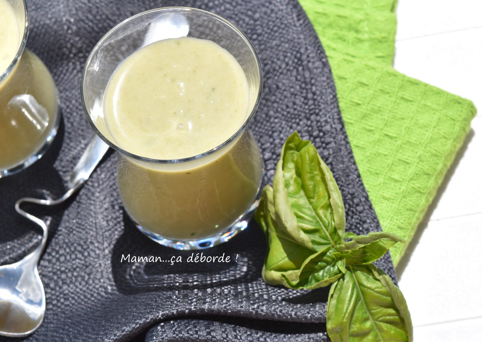Gaspacho de cosses de petits pois