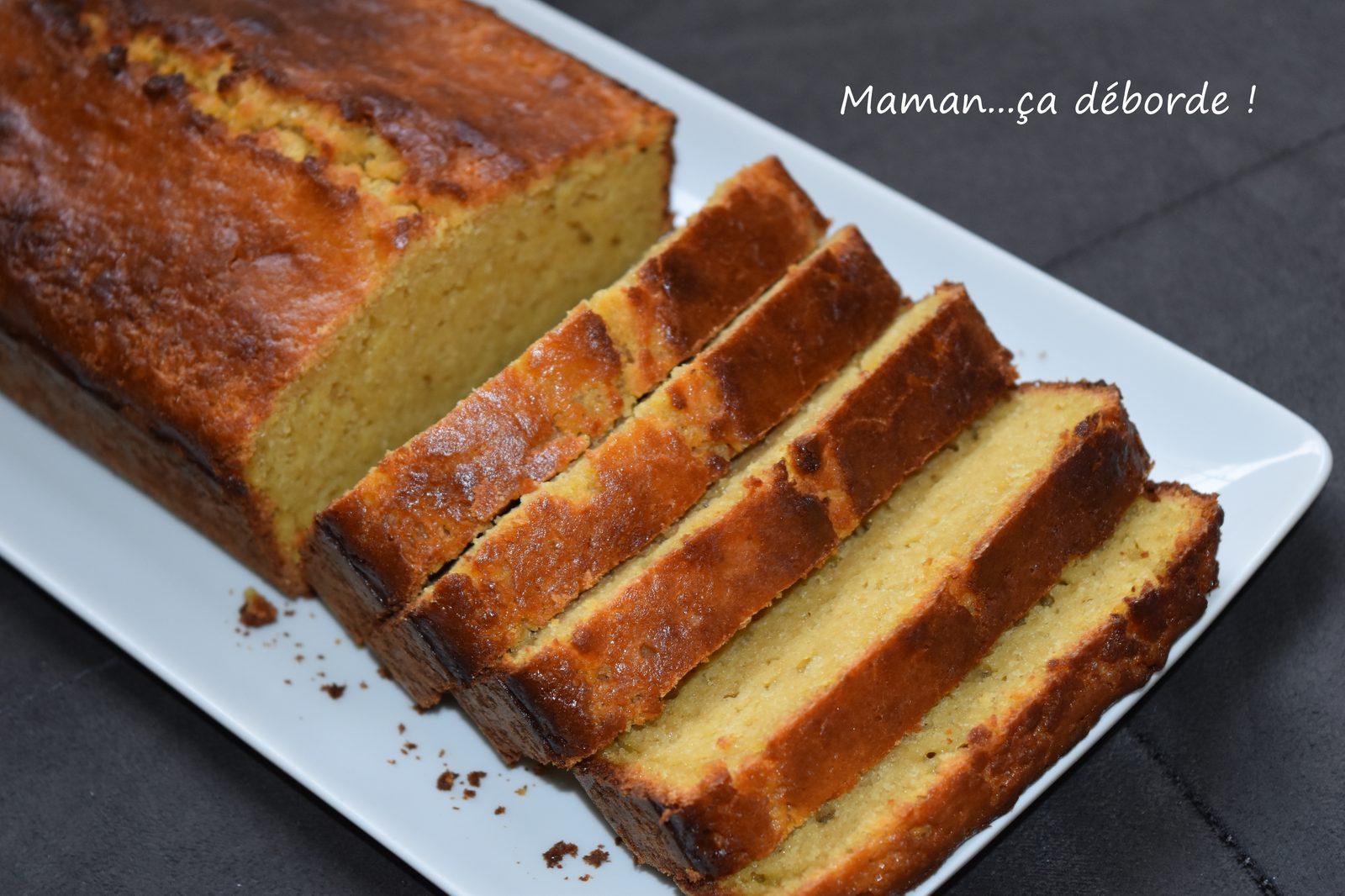 Quatre quarts à la ricotta et au chocolat blanc