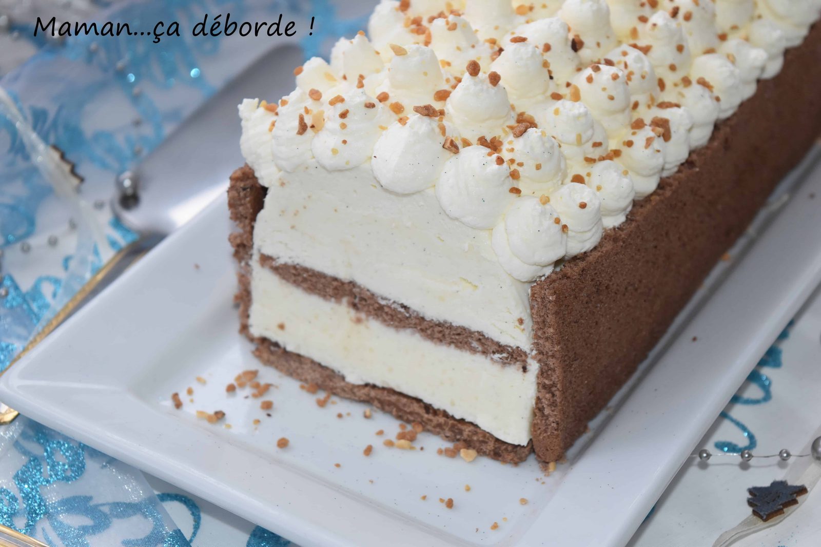 Buche choco, vanille et praliné