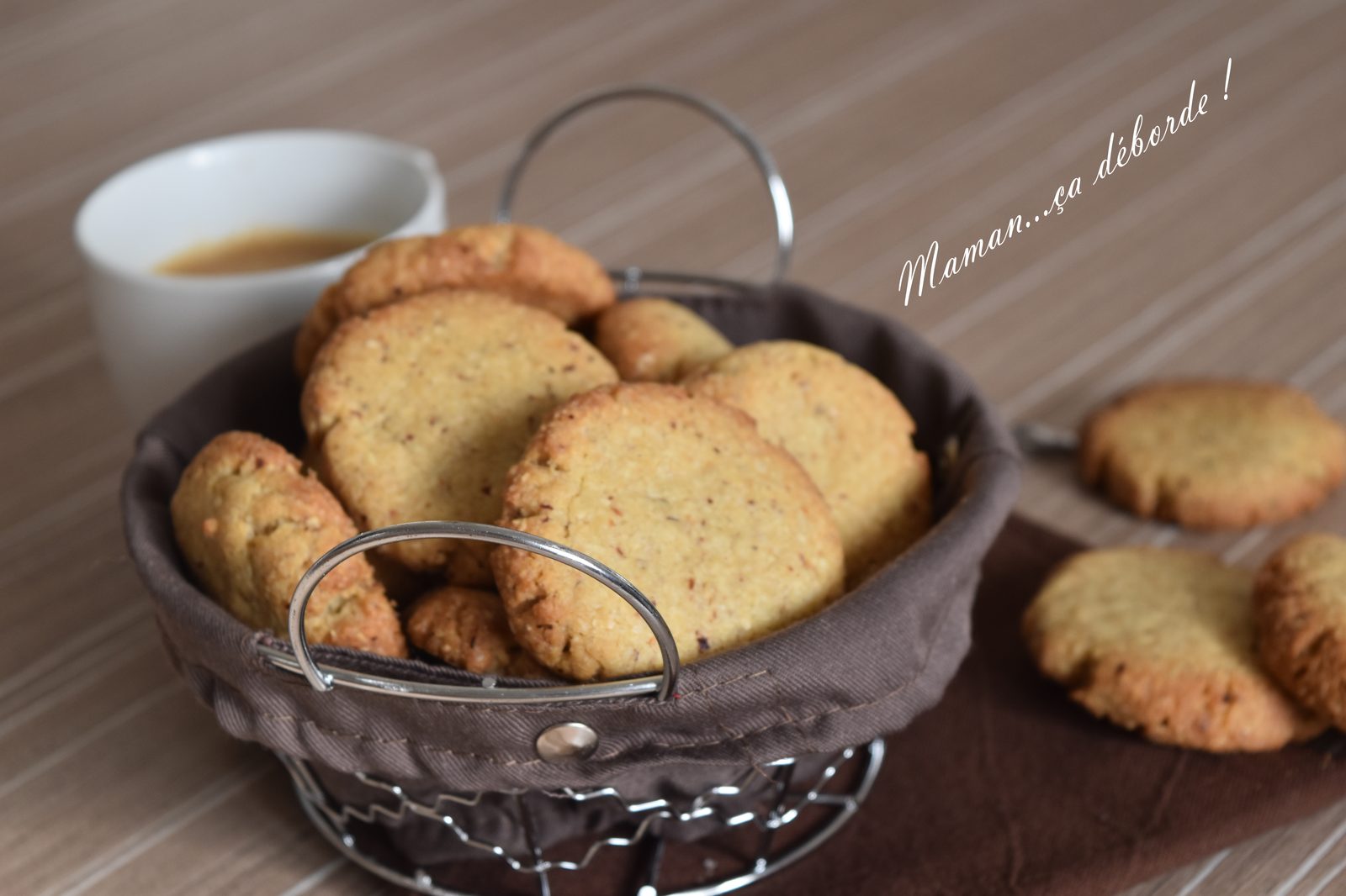 Biscuits moelleux à la noisette