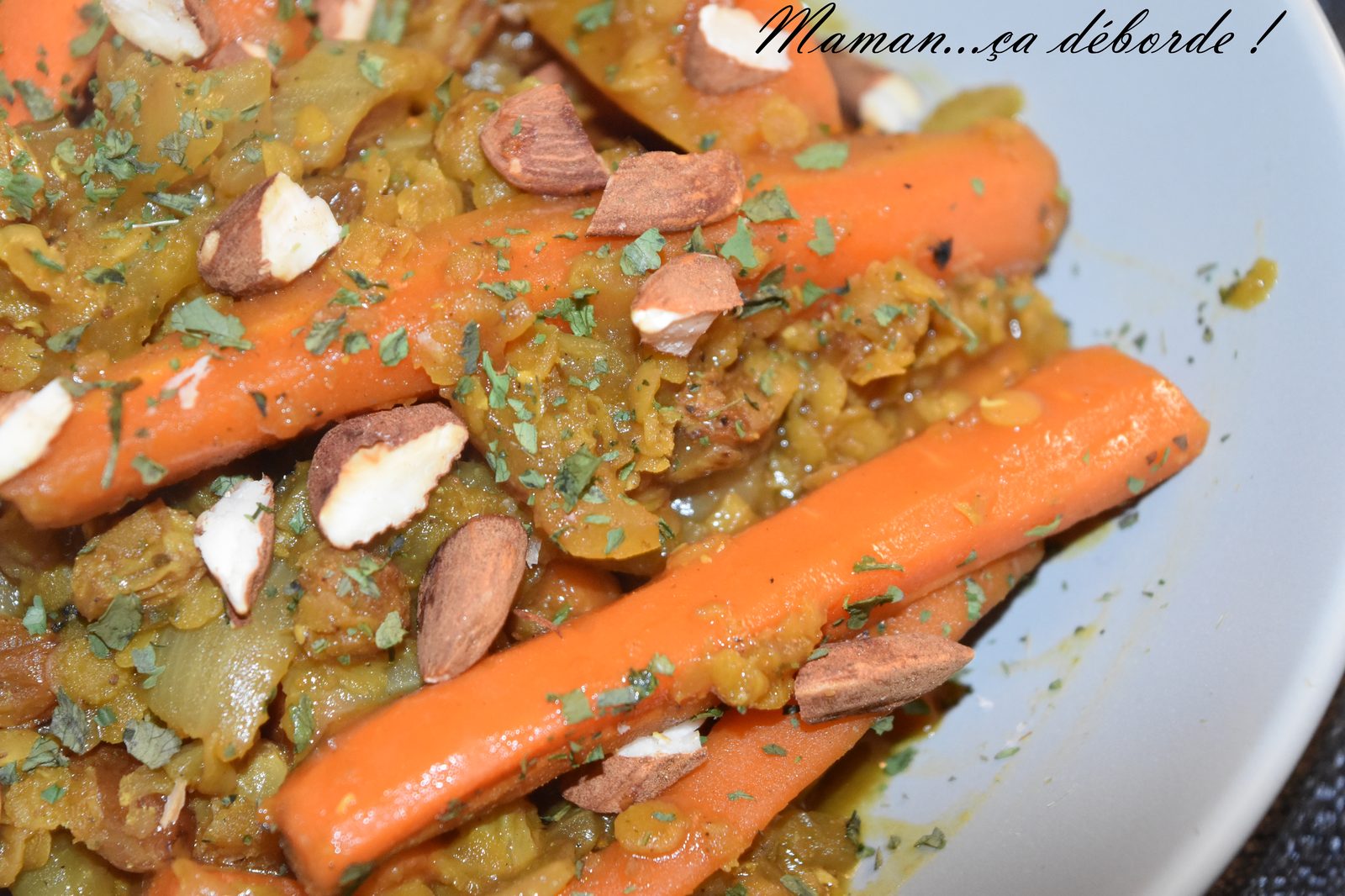 Curry de carottes aux amandes