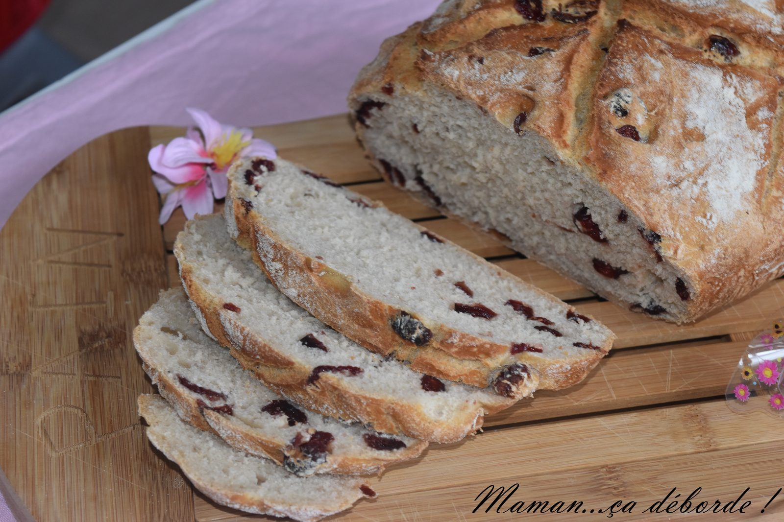 Pain cocotte aux cranberries