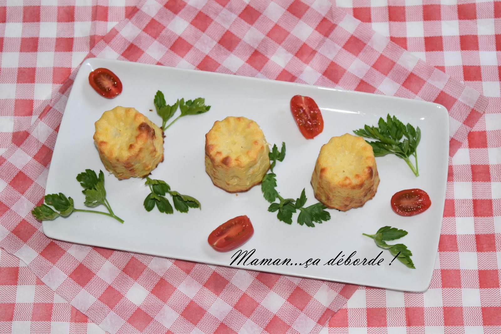 Cannelés au chou fleur et au parmesan